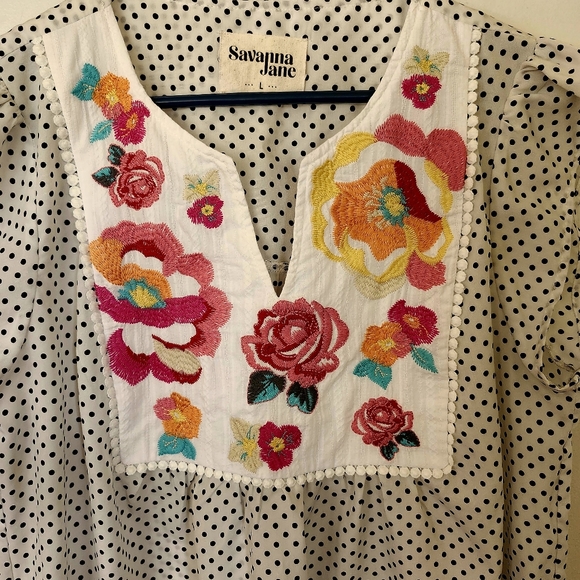 Savanna Jane Embroidered Blouse - Picture 2 of 8